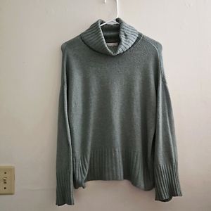 Small Lauren‎ Conrad Sweater